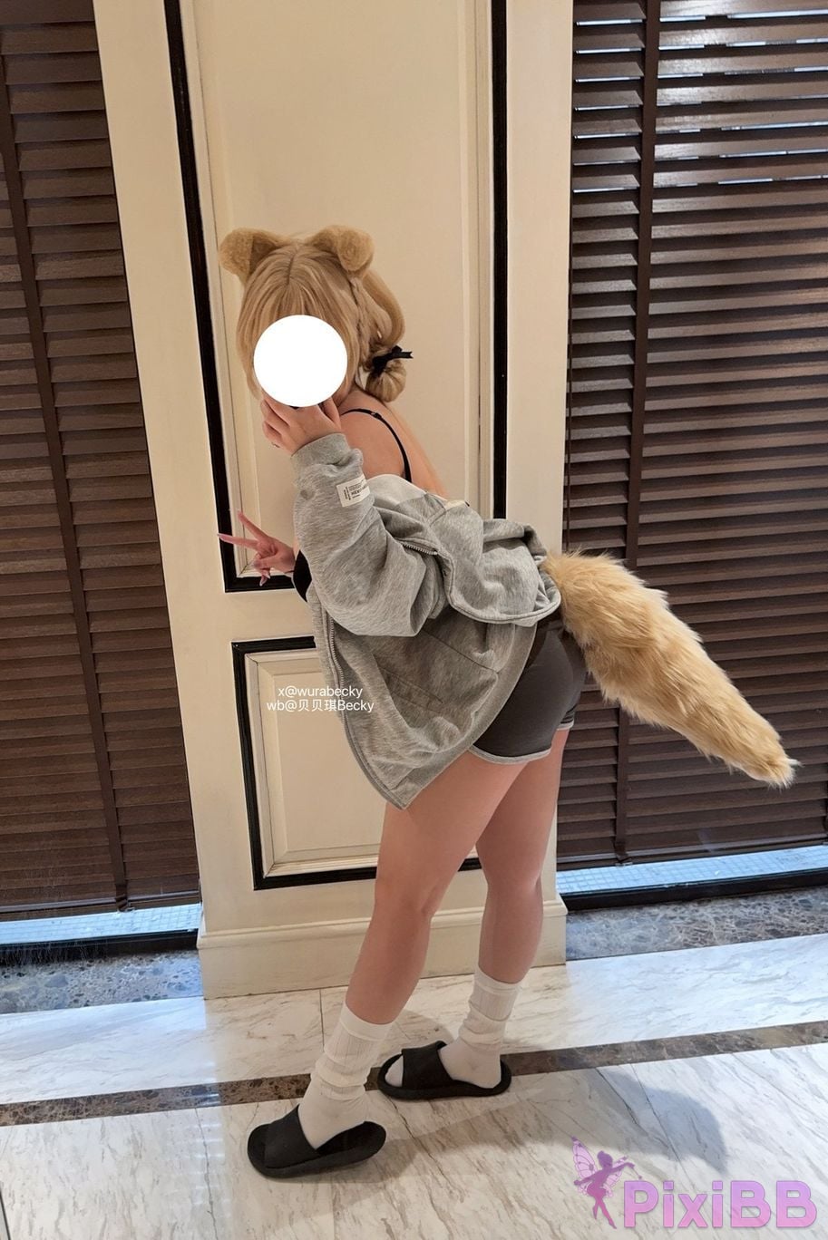 Cosplayer Bebeqi Becky Fix the dog PixiBB.COM 025
