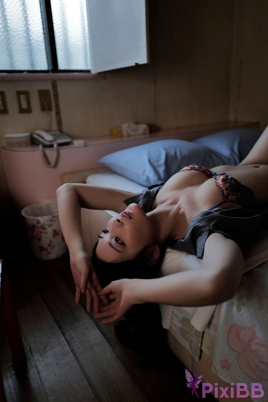 Japanese Idol Suzu Honjo sweet muse Twilight Vol.2 PixiBB.COM 057