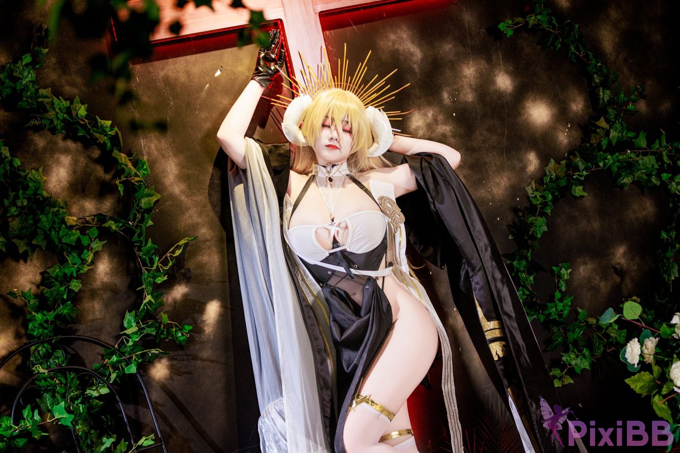 Cosplayer A Xuexue nun feud PixiBB.COM 024