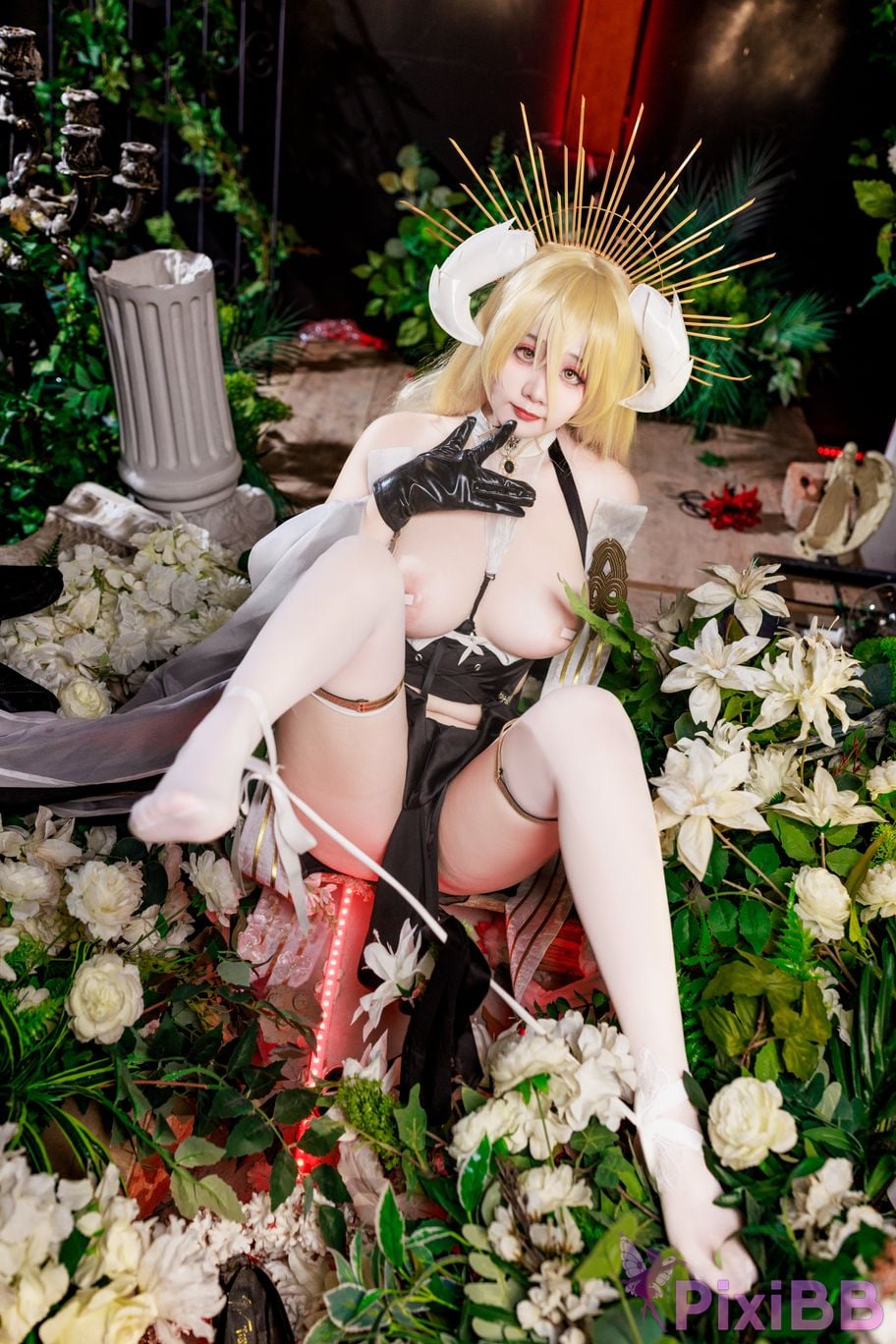 Cosplayer A Xuexue nun feud PixiBB.COM 044