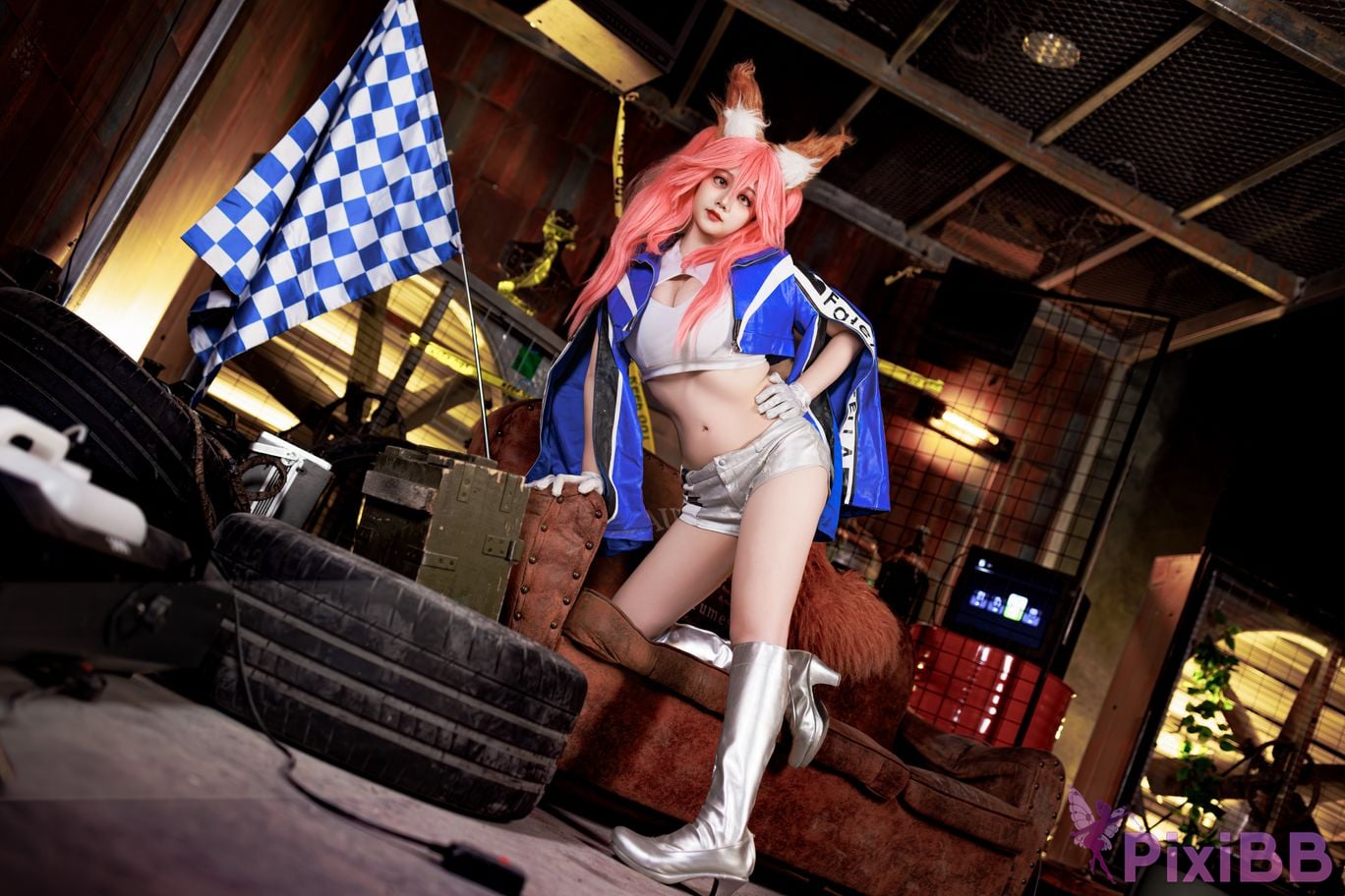 Cosplayer A Xuexue FGO Tamamoae Racing Suit PixiBB.COM 003