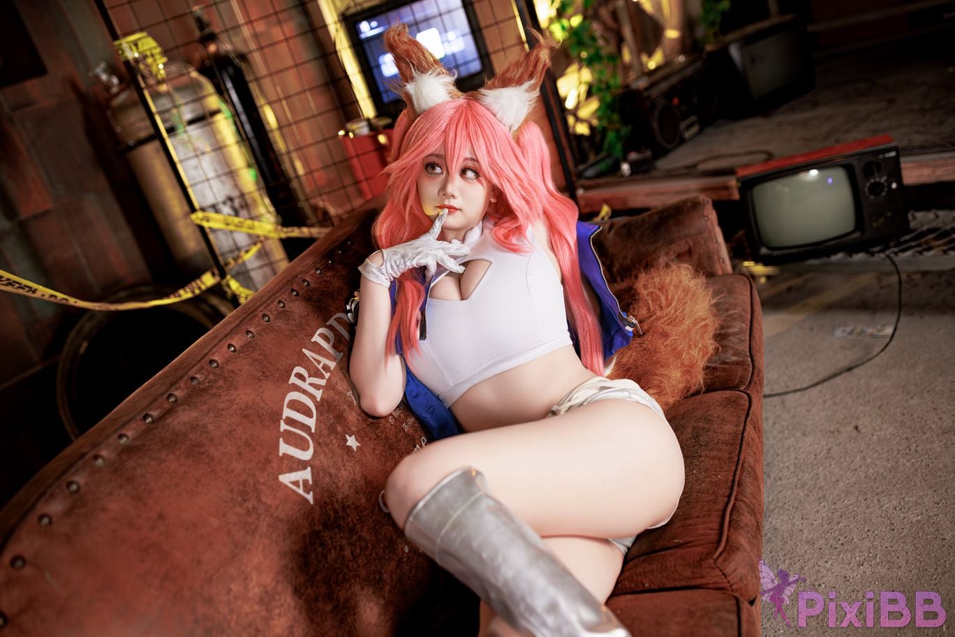 Cosplayer A Xuexue FGO Tamamoae Racing Suit PixiBB.COM 009