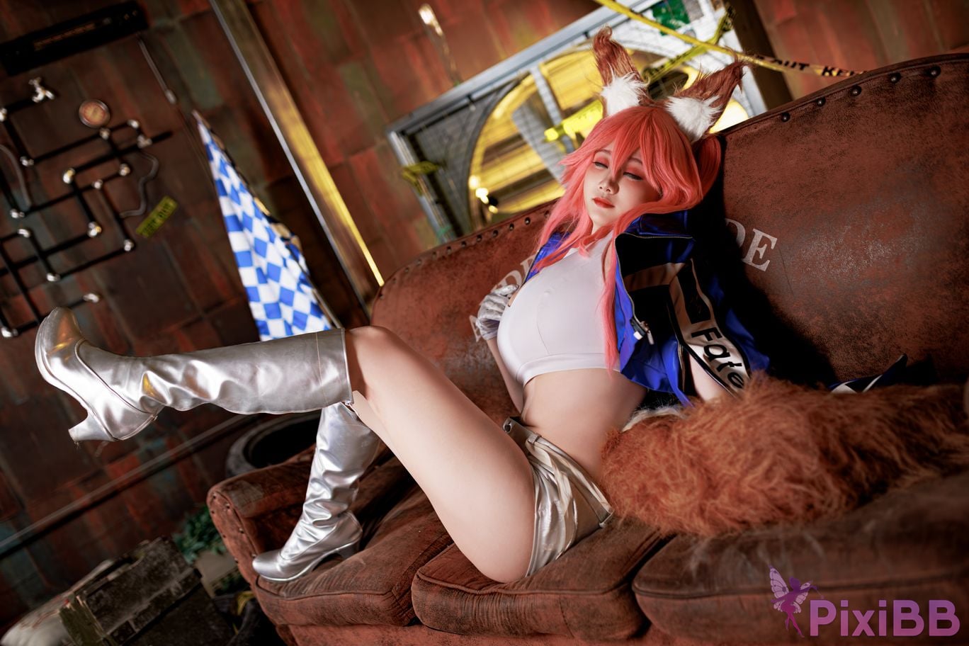 Cosplayer A Xuexue FGO Tamamoae Racing Suit PixiBB.COM 012