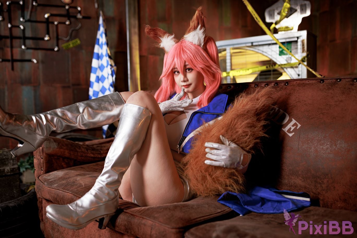Cosplayer A Xuexue FGO Tamamoae Racing Suit PixiBB.COM 014