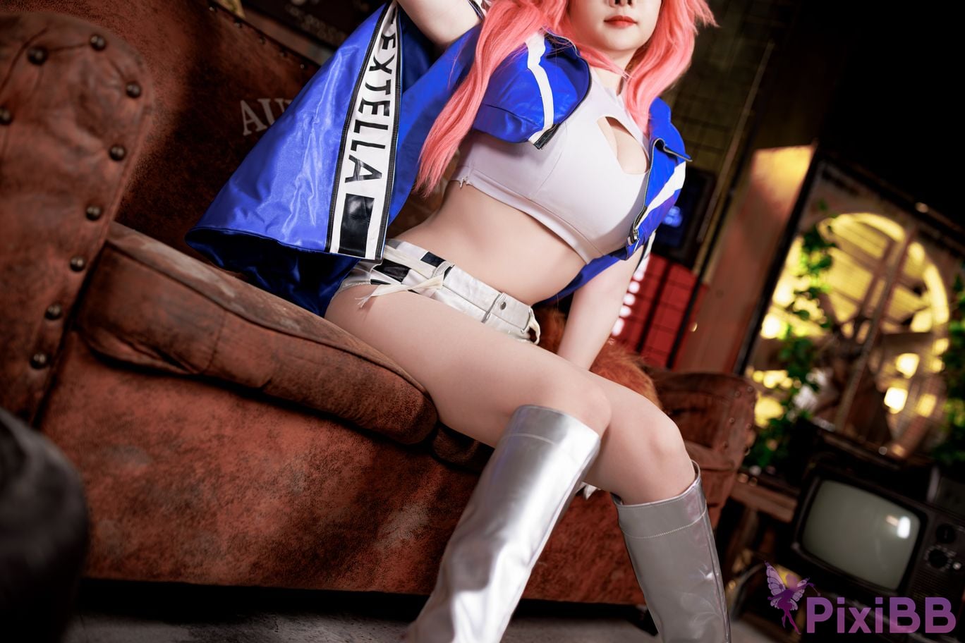 Cosplayer A Xuexue FGO Tamamoae Racing Suit PixiBB.COM 017