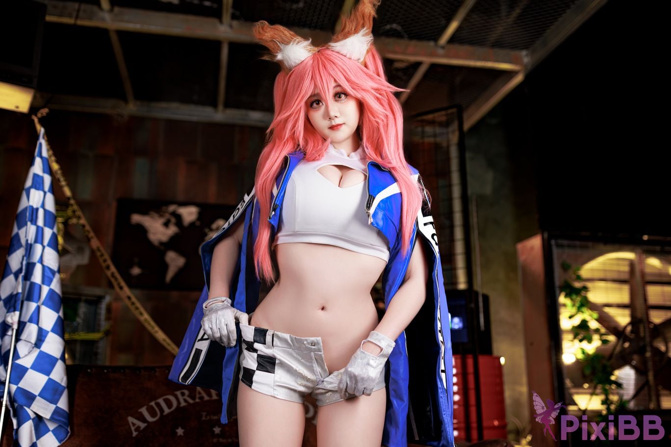 Cosplayer A Xuexue FGO Tamamoae Racing Suit PixiBB.COM 025