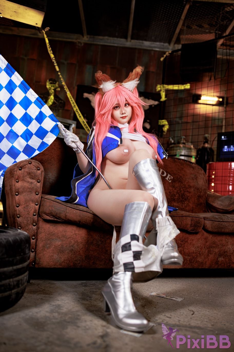 Cosplayer A Xuexue FGO Tamamoae Racing Suit PixiBB.COM 047