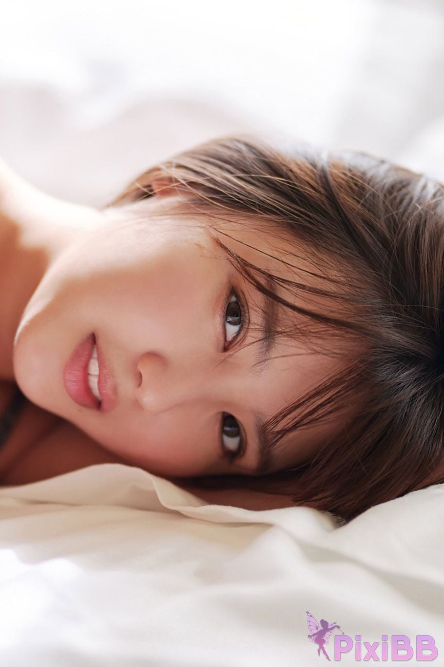 Japanese Idol Sawaguchi Aika Expanded version Complete 50P Yanmaga Other YM2024 No.20 Unpublished Cut digital photo book PixiBB.COM 052