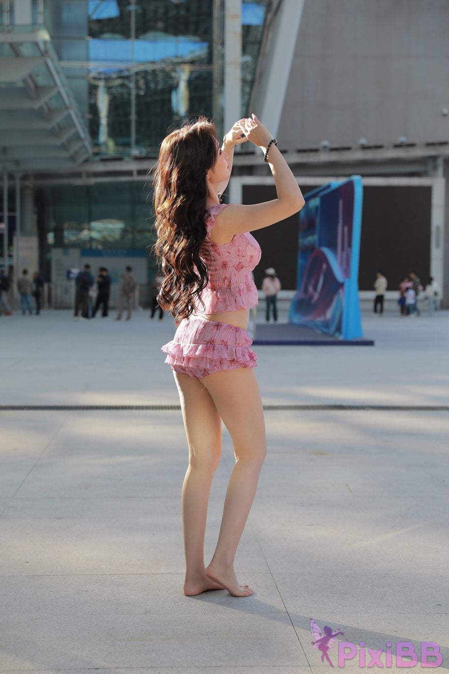Featured Street Photography Works No.5757 Sexy pink hot pants Xiao Sijia PixiBB.COM 173