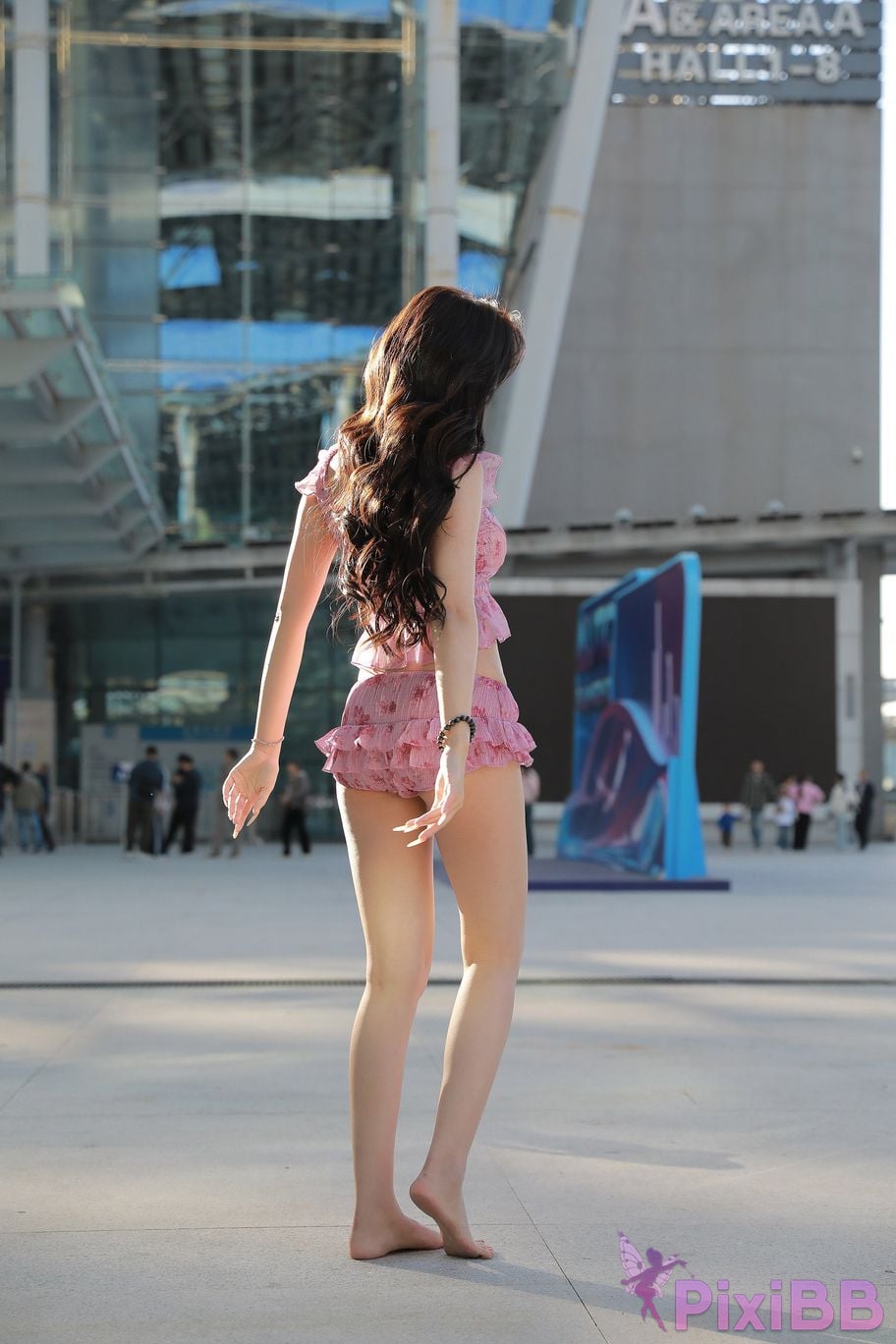 Featured Street Photography Works No.5757 Sexy pink hot pants Xiao Sijia PixiBB.COM 176