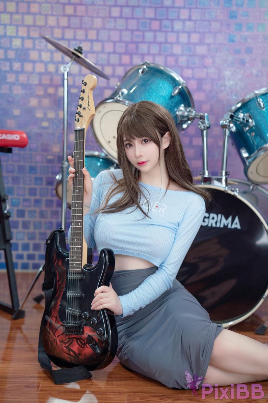 Cosplayer fork baby guitar sister PixiBB.COM 010