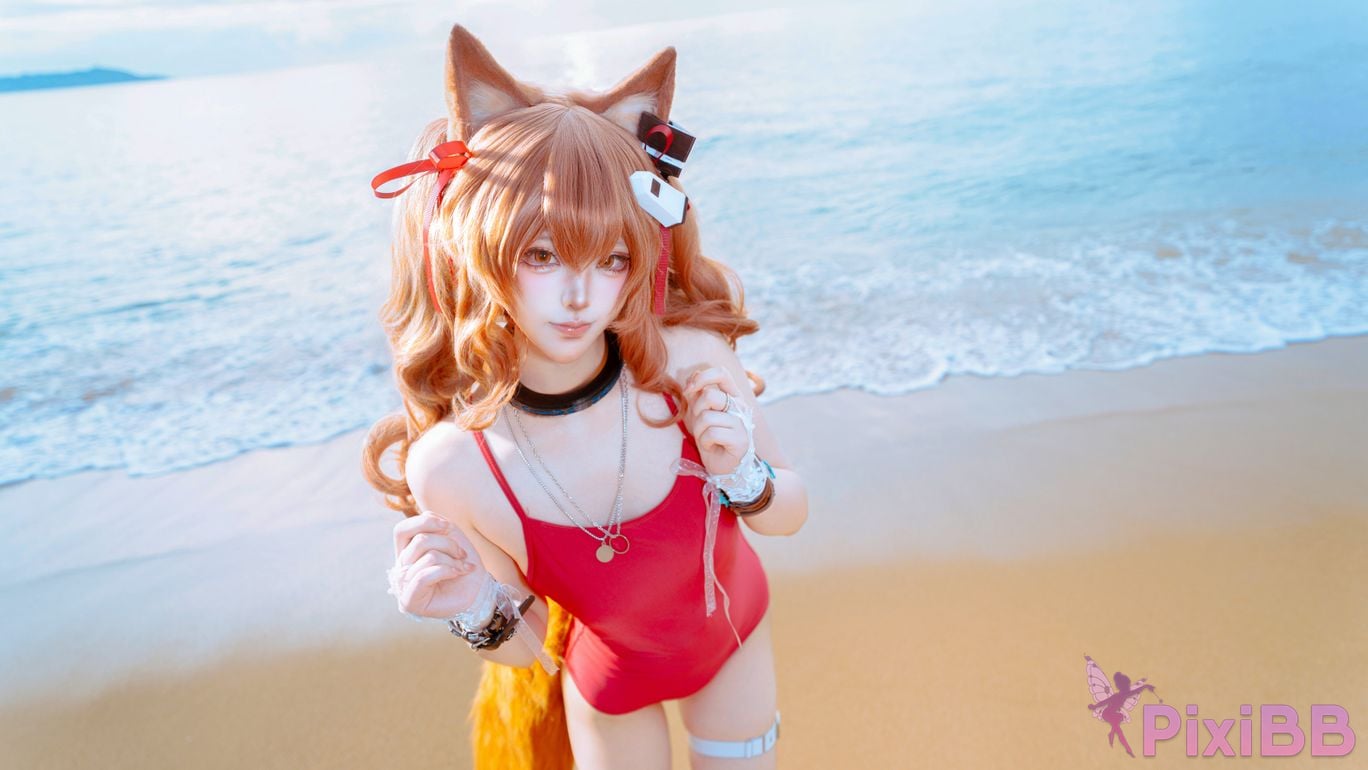 Cosplayer Tsuki Yueyin angelina swimsuit PixiBB.COM 004