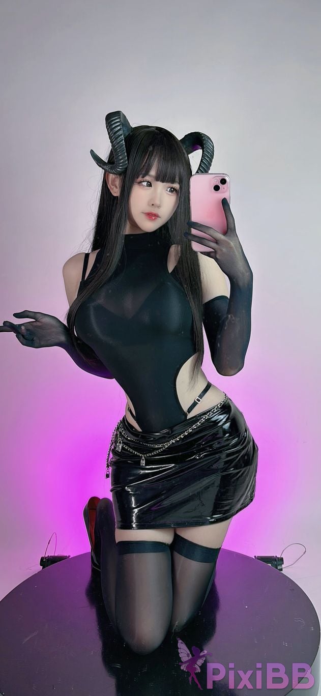 Coser mikoww 202310 PixiBB.COM 098
