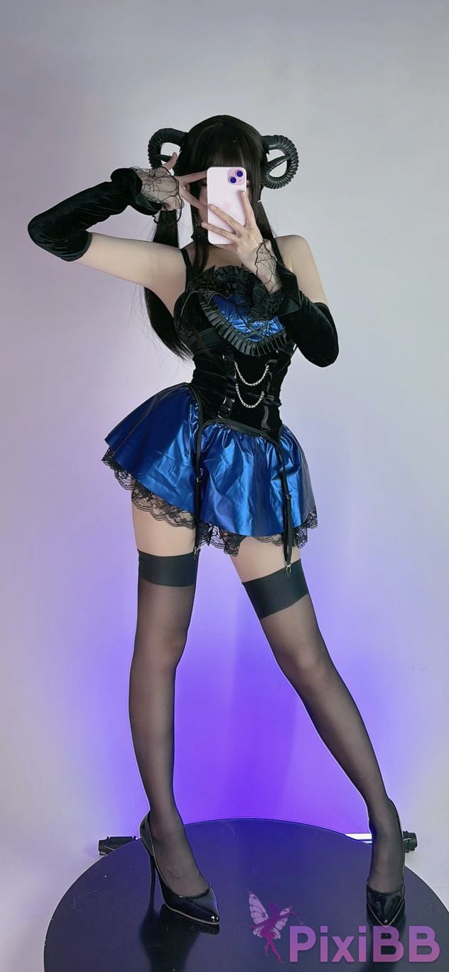 Coser mikoww 202310 PixiBB.COM 125