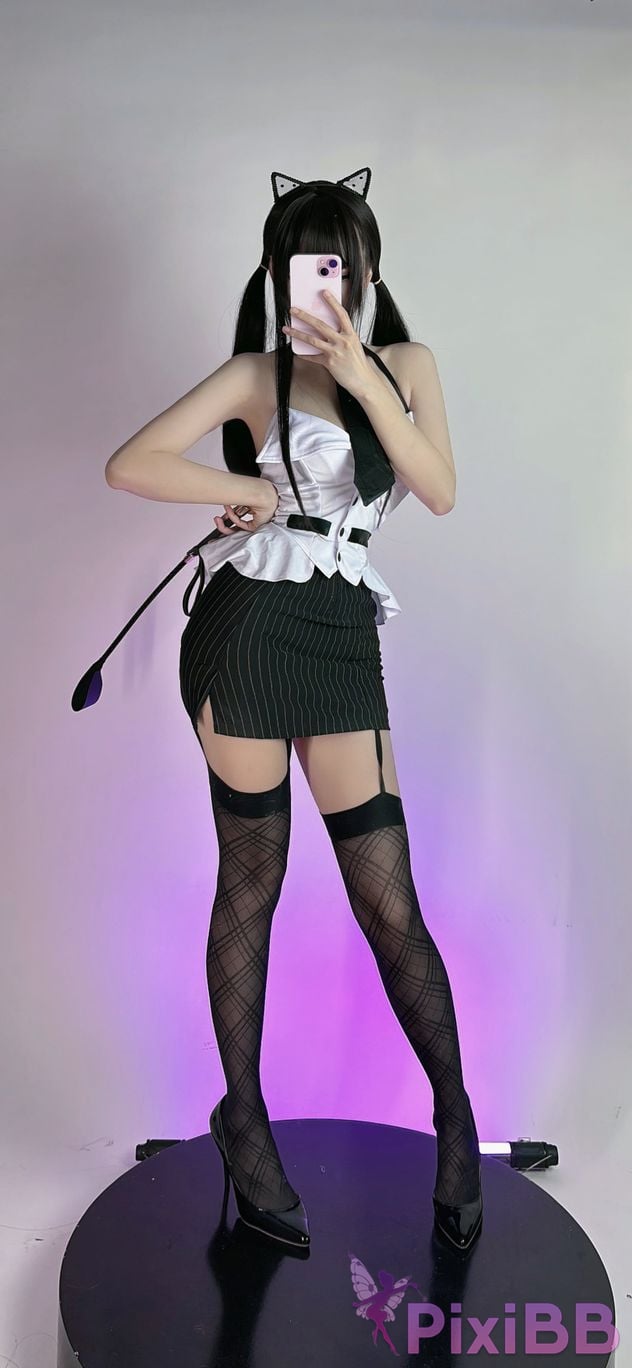 Coser mikoww 202310 PixiBB.COM 176