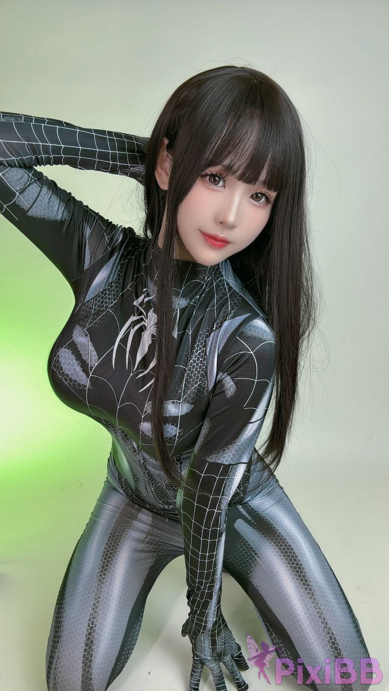 Coser mikoww 202310 PixiBB.COM 200