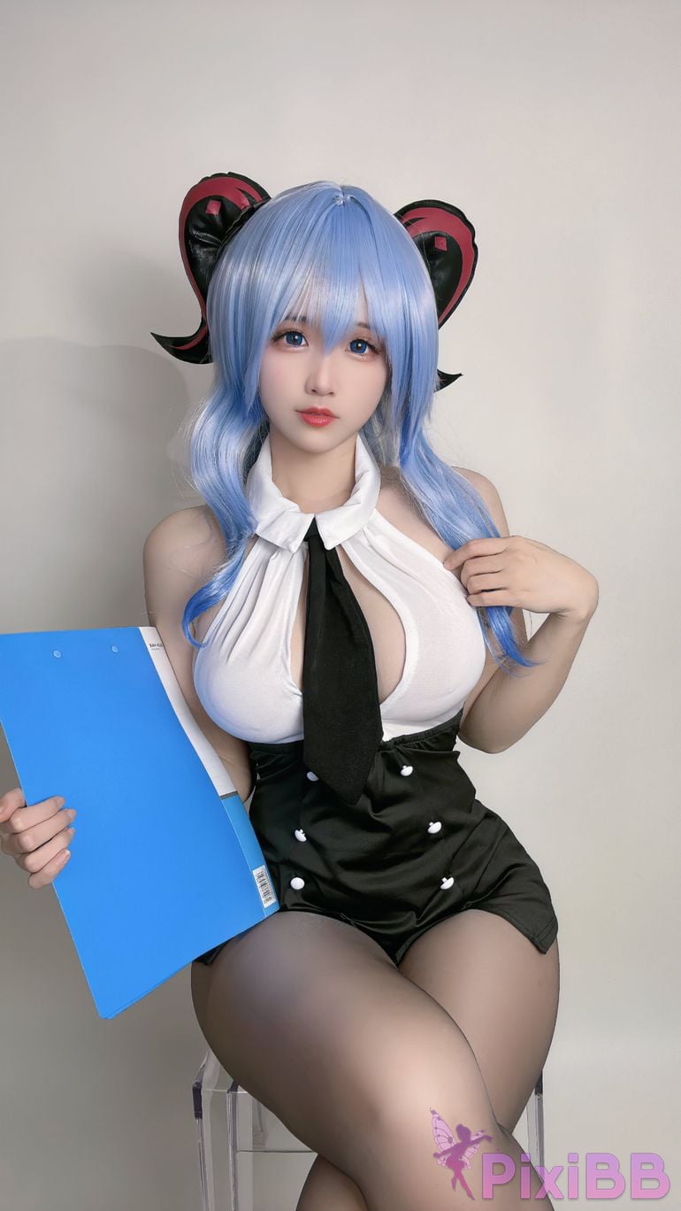 Coser mikoww 202401 PixiBB.COM 001