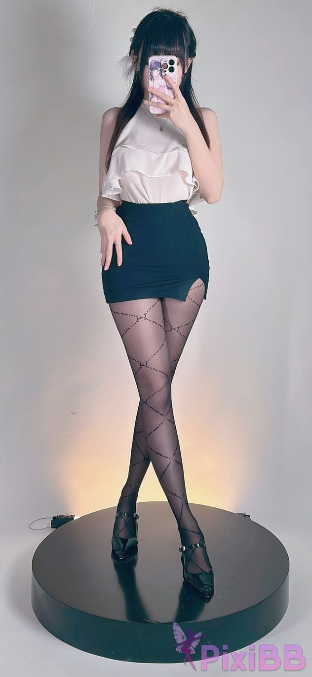 Coser mikoww 202302 PixiBB.COM 181