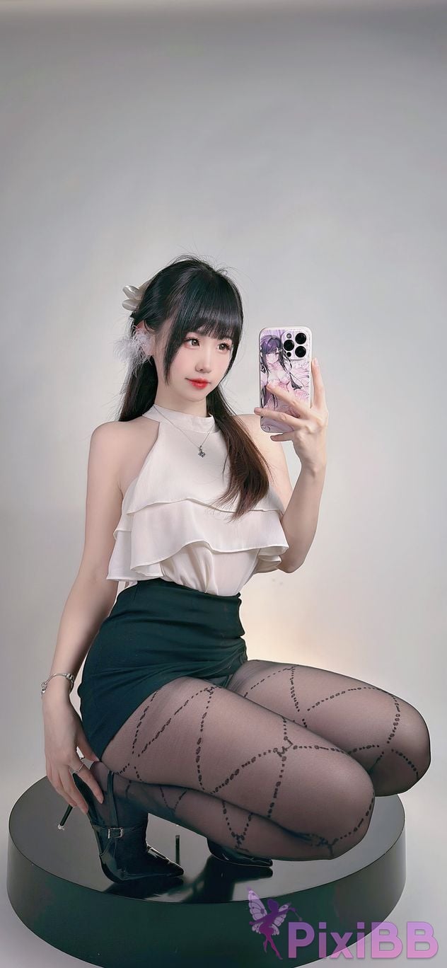 Coser mikoww 202302 PixiBB.COM 186