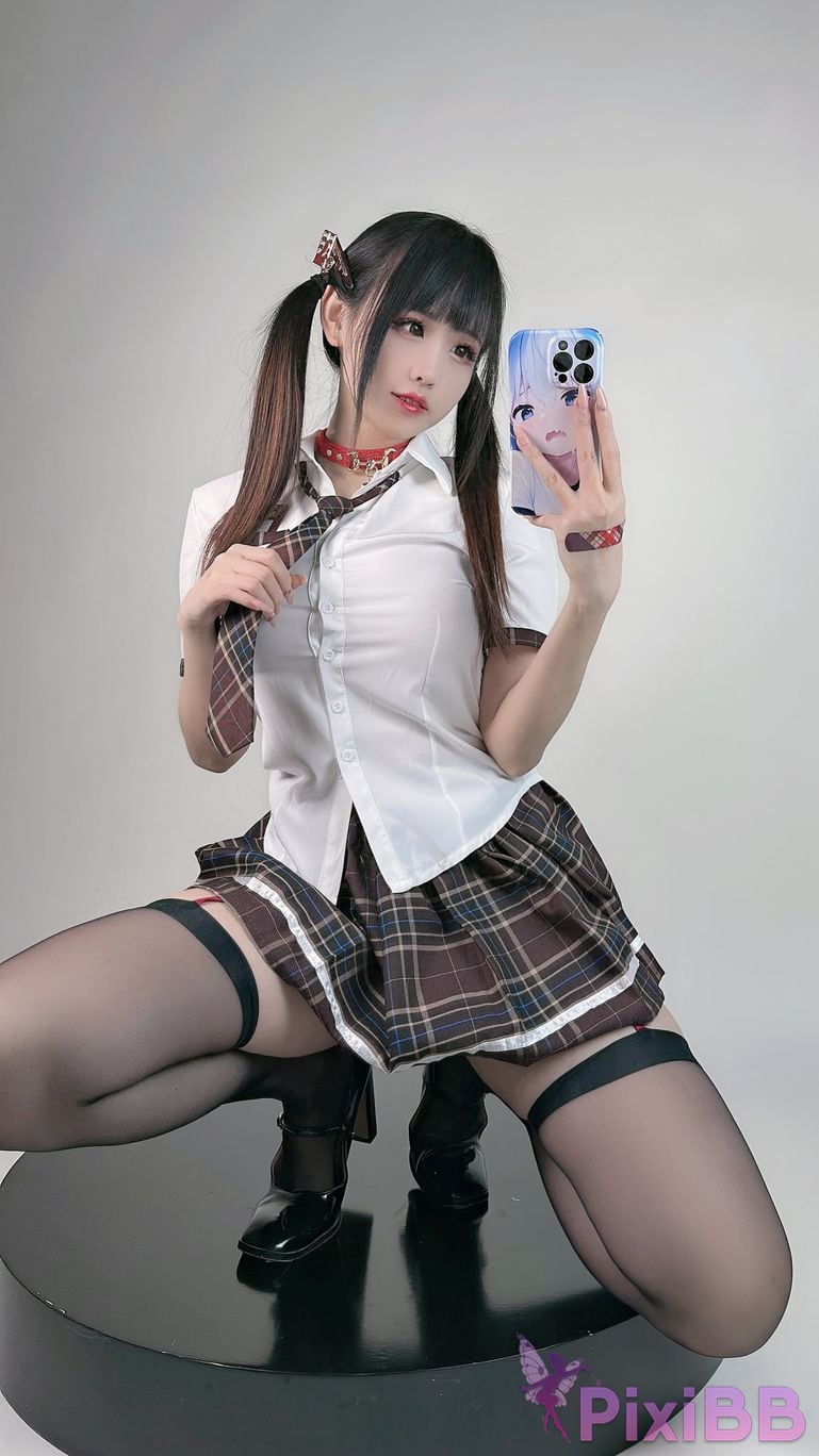Coser mikoww 202305 PixiBB.COM 125