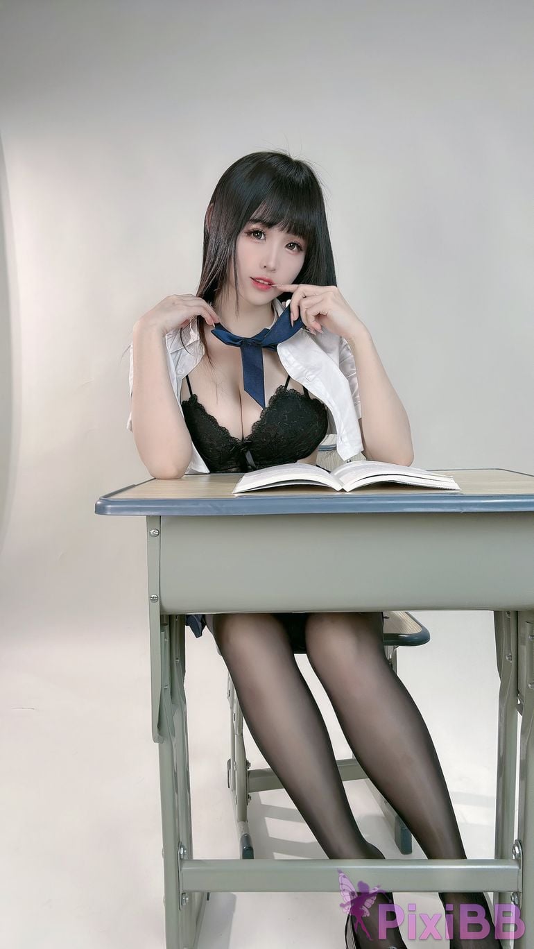 Coser mikoww 202305 PixiBB.COM 173