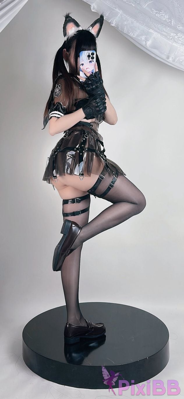 Coser mikoww 202305 PixiBB.COM 240