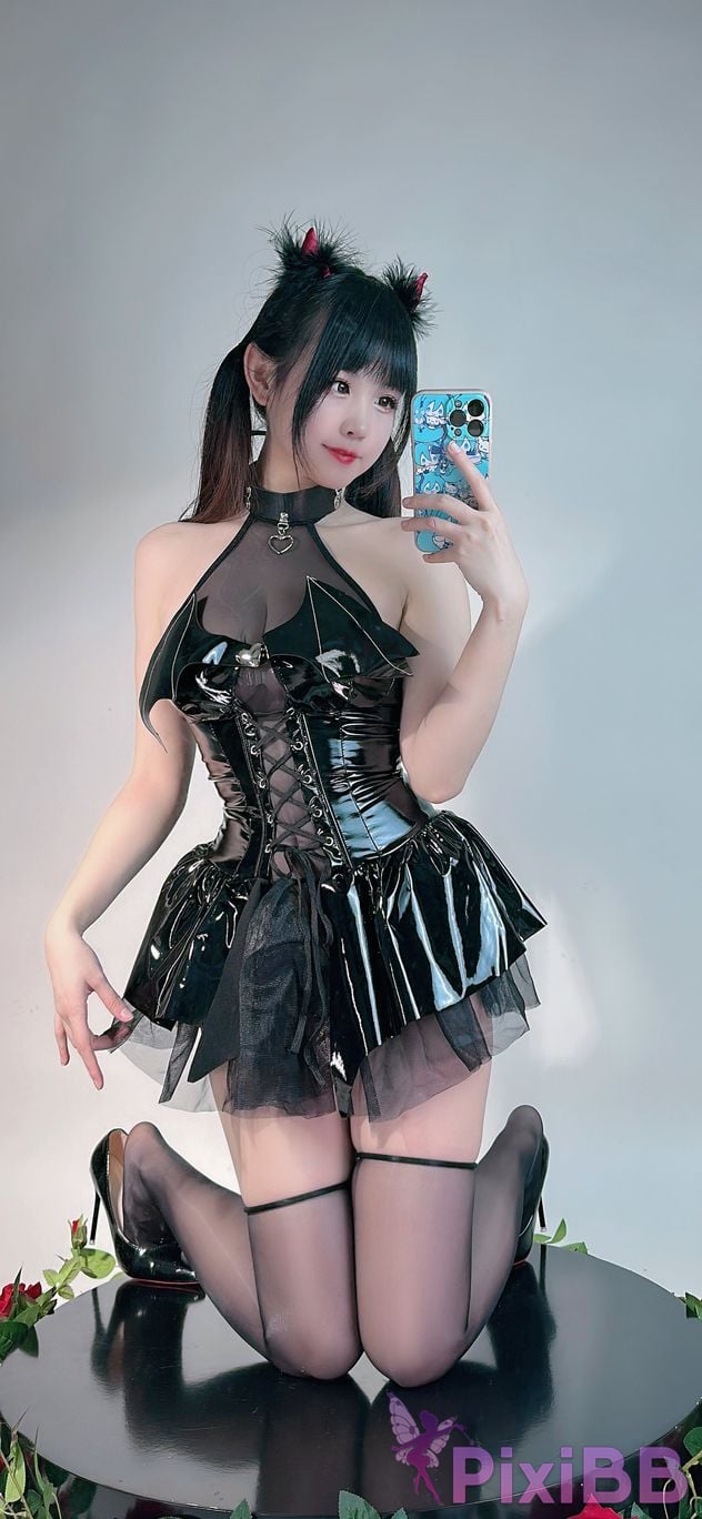 Coser mikoww PixiBB.COM 007