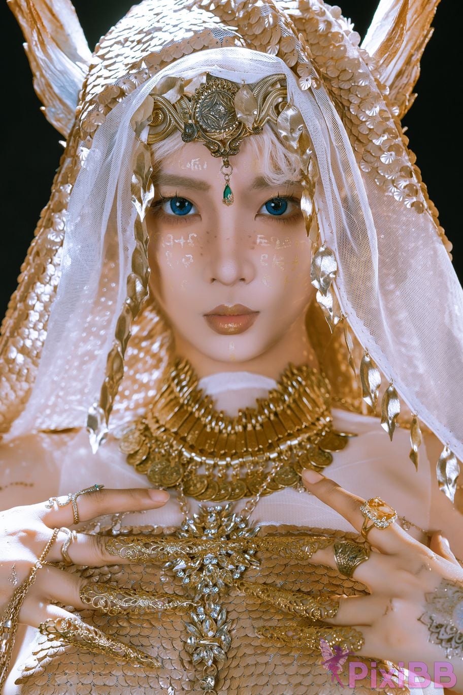 Coser Yunx1x1 and Nai tao and Xuan xiao xue jie PixiBB.COM 008