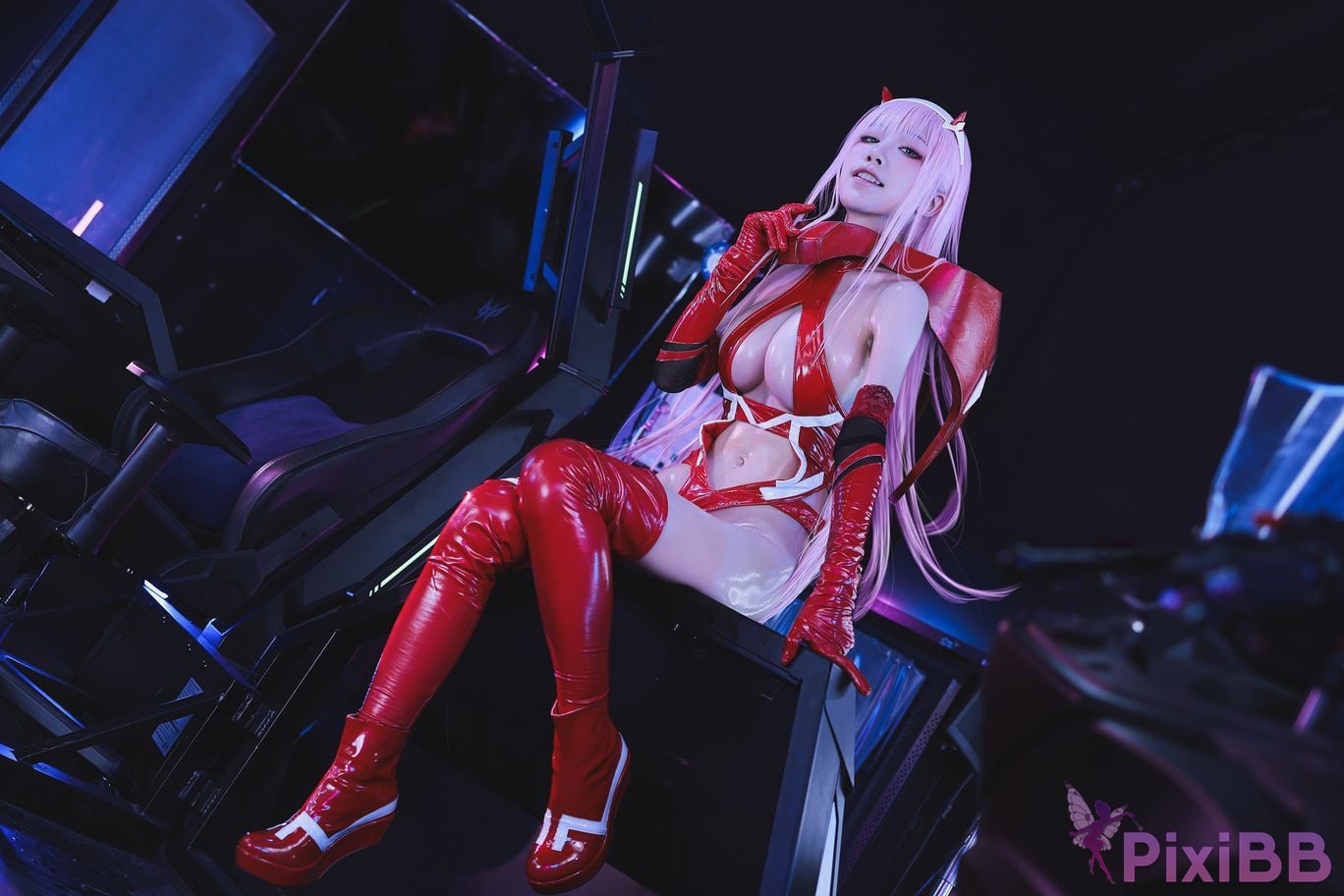 Coser Aqua Zero Two PixiBB.COM 018