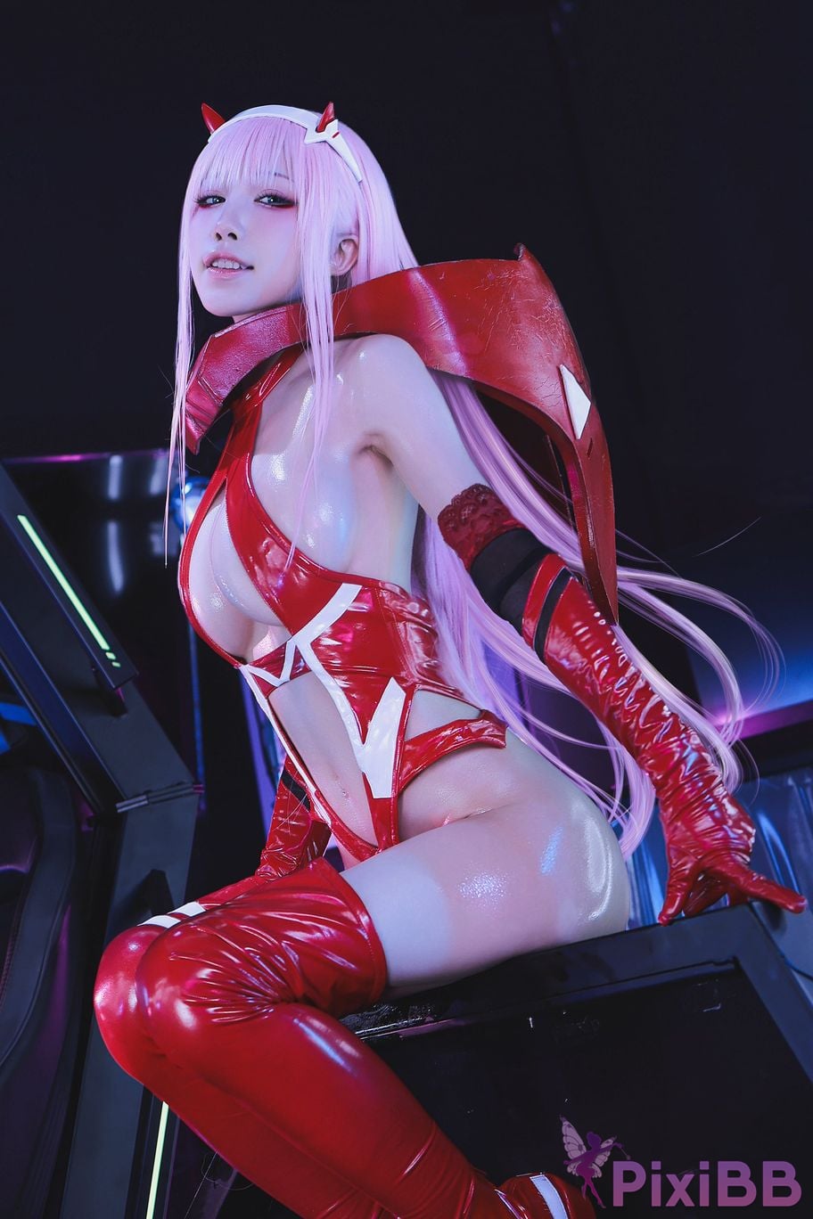 Coser Aqua Zero Two PixiBB.COM 019