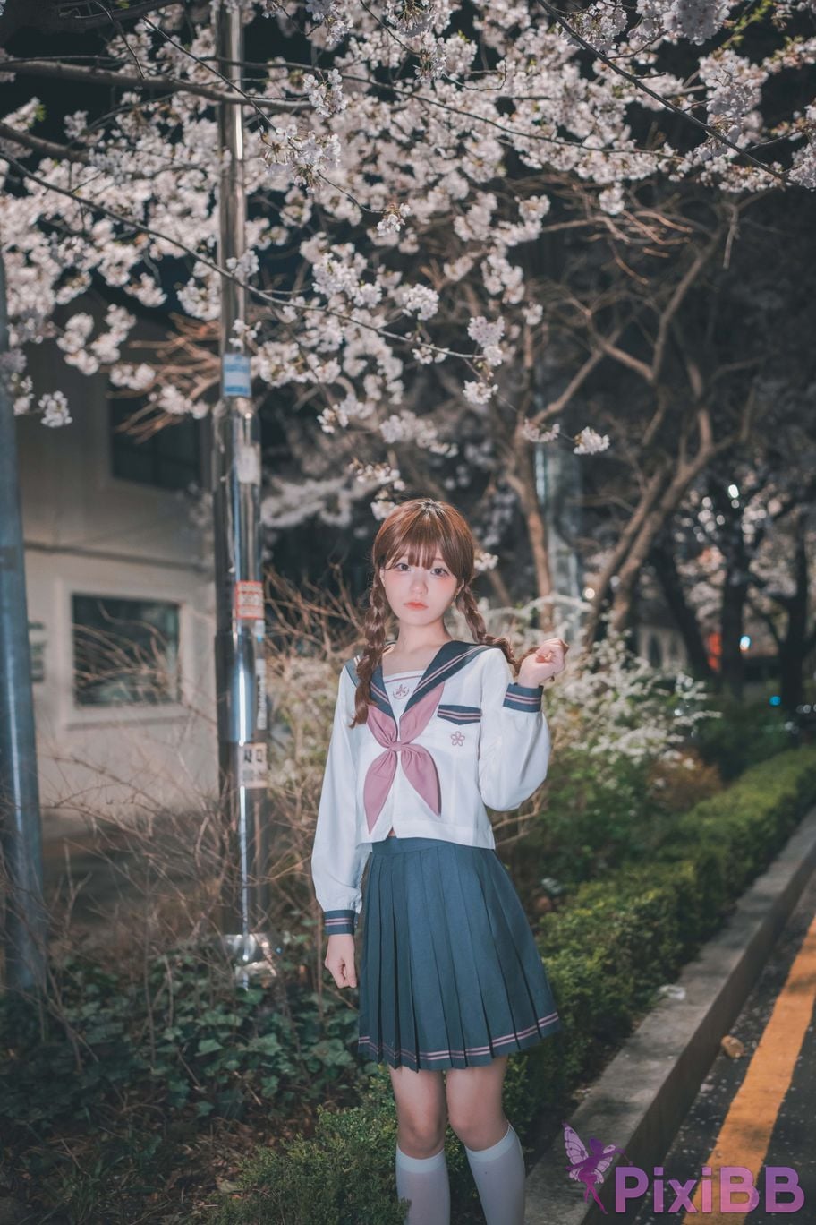 DJAWA Photo Jeong Jenny Hatsukoi Yozakura PixiBB.COM 077