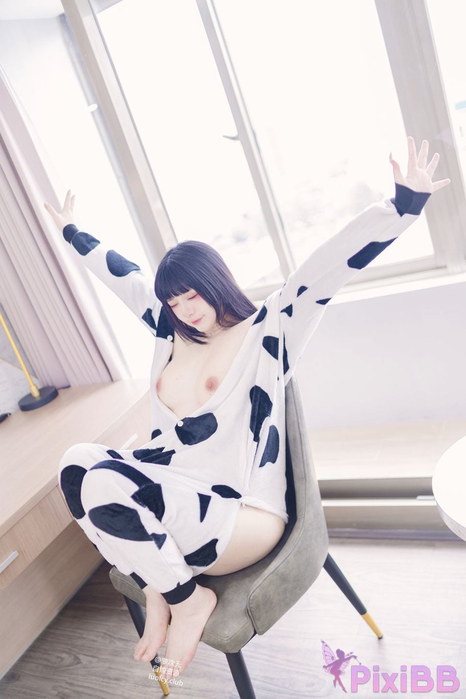 Cosplayer Mumu Momo dairy cow Milky PixiBB.COM 002