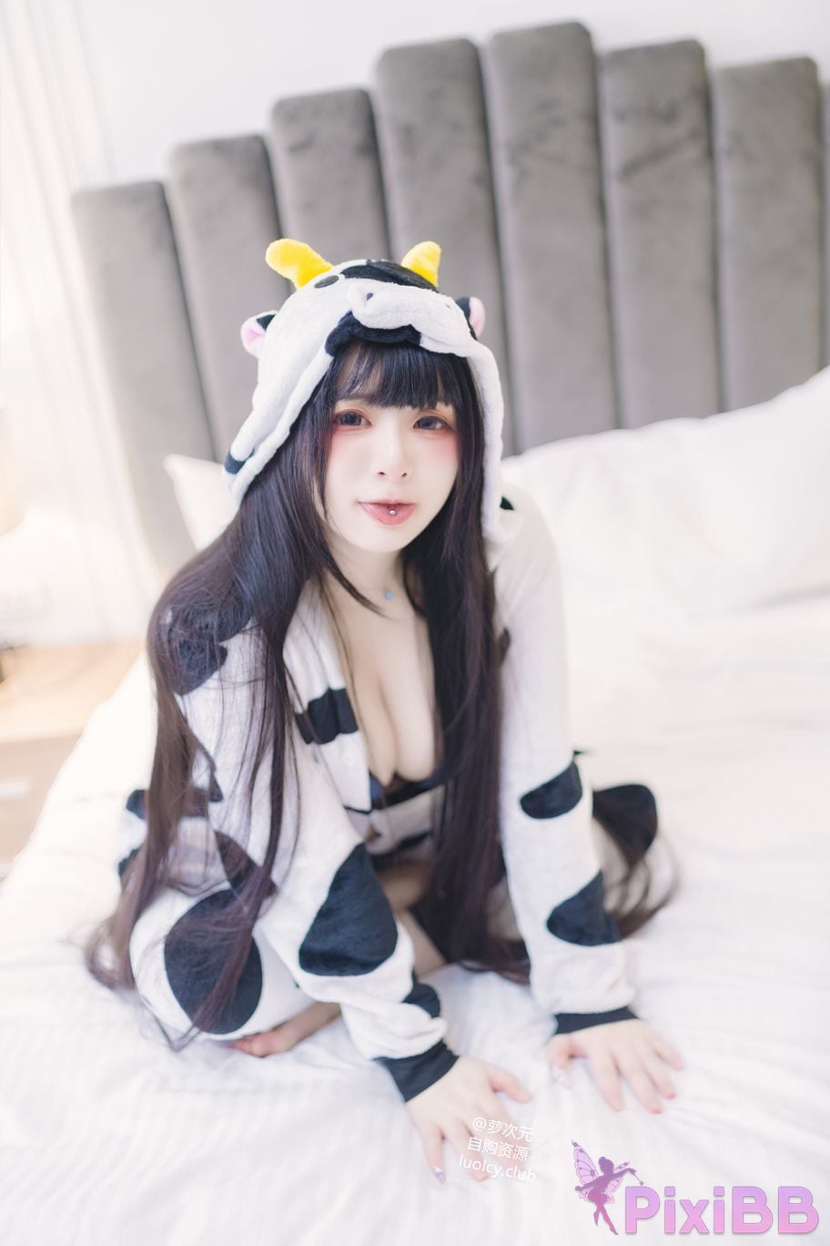 Cosplayer Mumu Momo dairy cow Milky PixiBB.COM 013