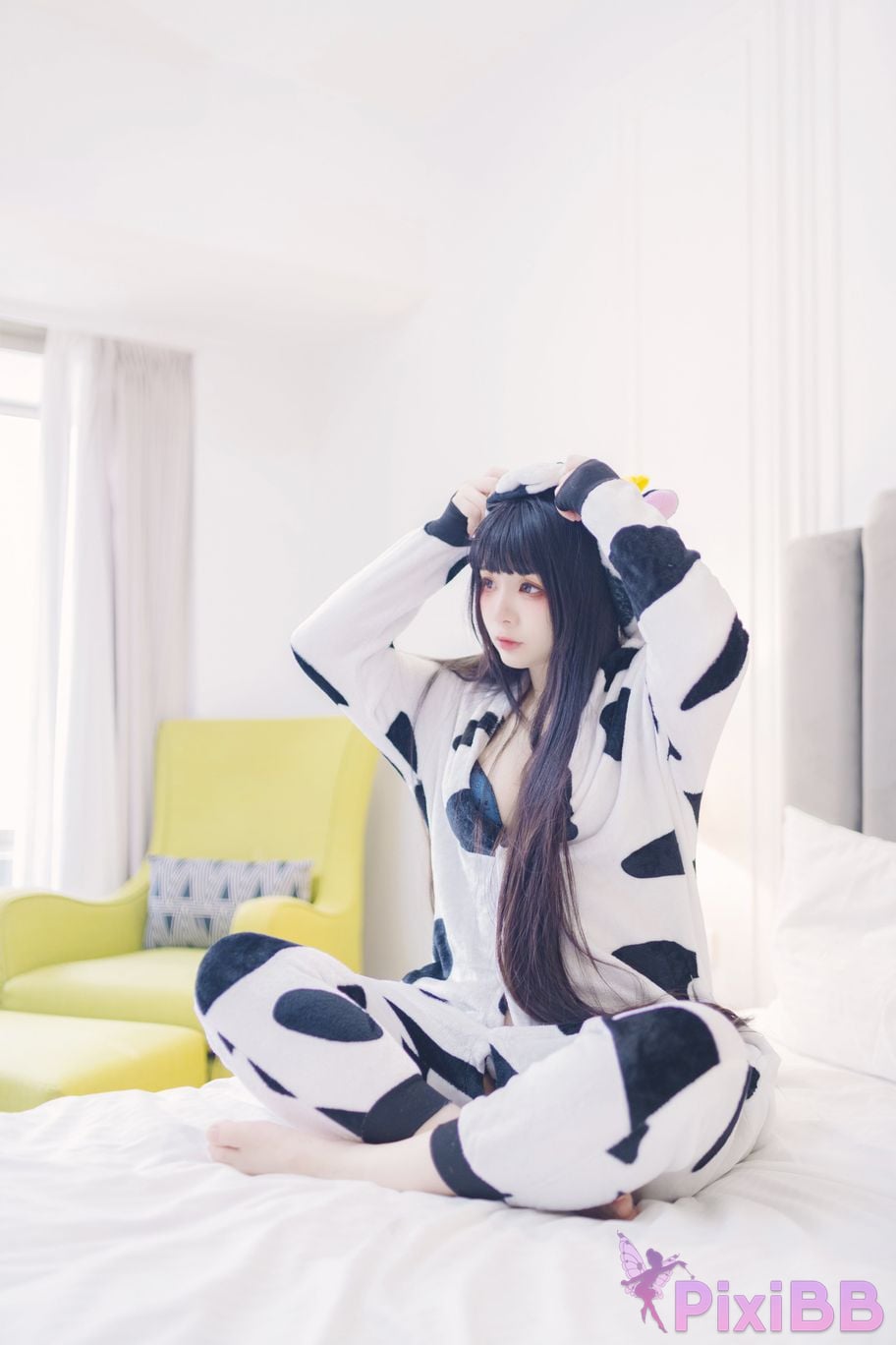 Cosplayer Mumu Momo dairy cow Milky PixiBB.COM 015