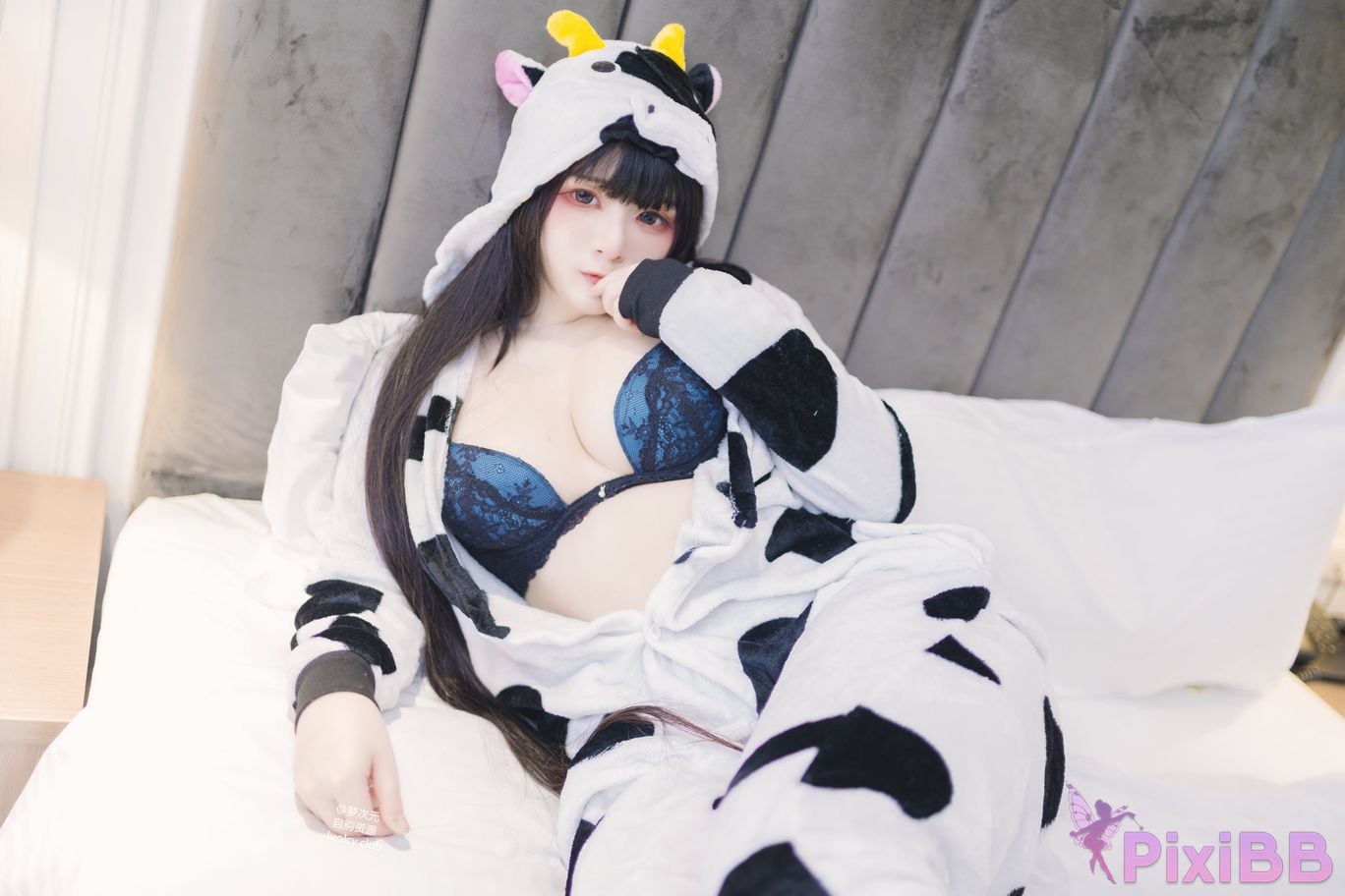 Cosplayer Mumu Momo dairy cow Milky PixiBB.COM 049