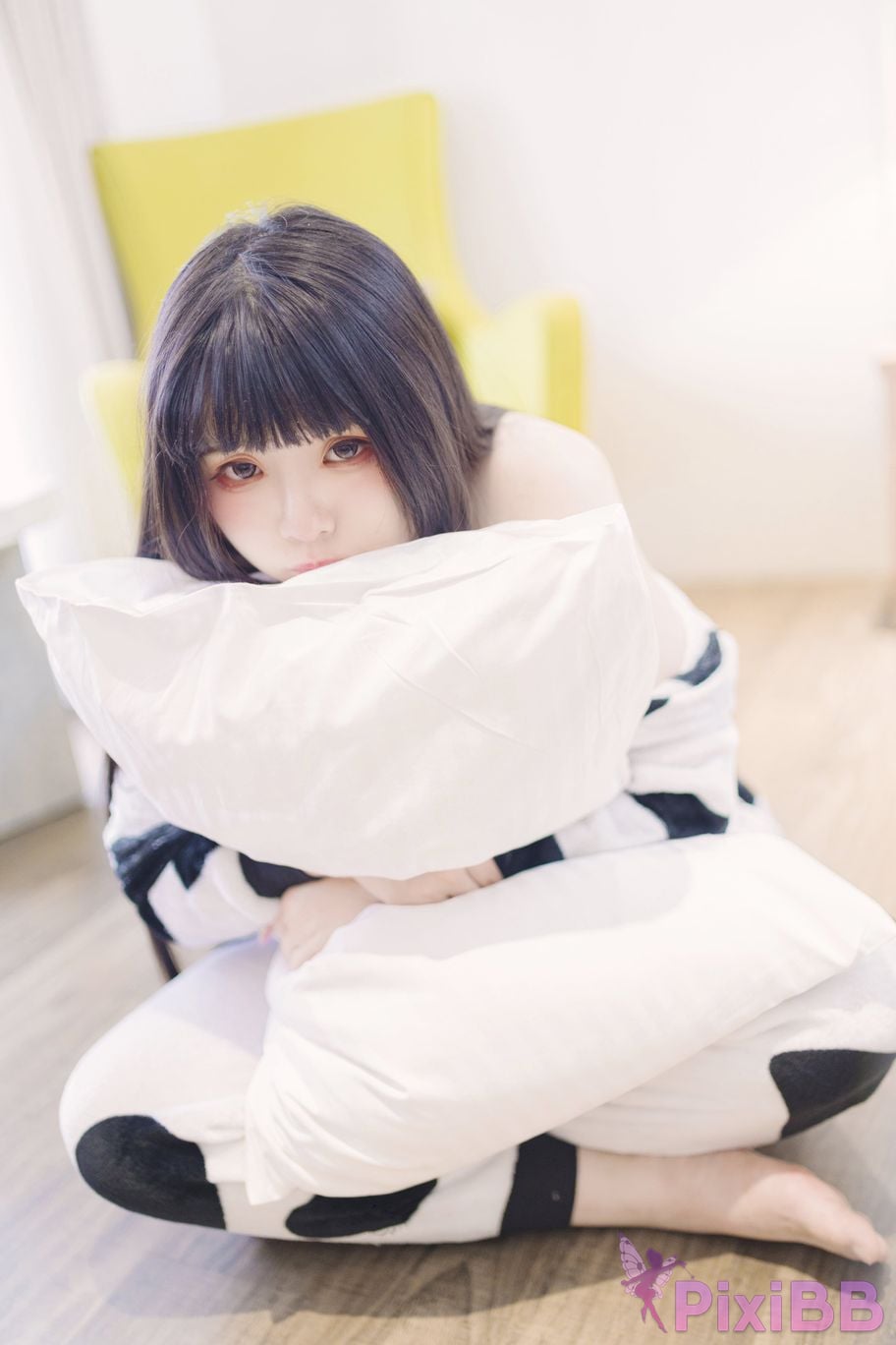 Cosplayer Mumu Momo dairy cow Milky PixiBB.COM 054