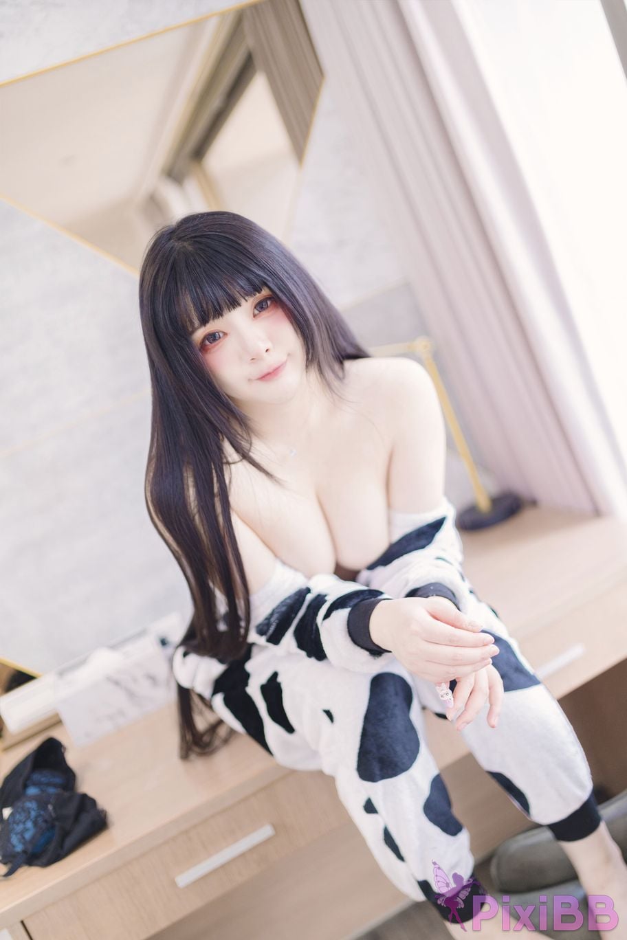 Cosplayer Mumu Momo dairy cow Milky PixiBB.COM 056