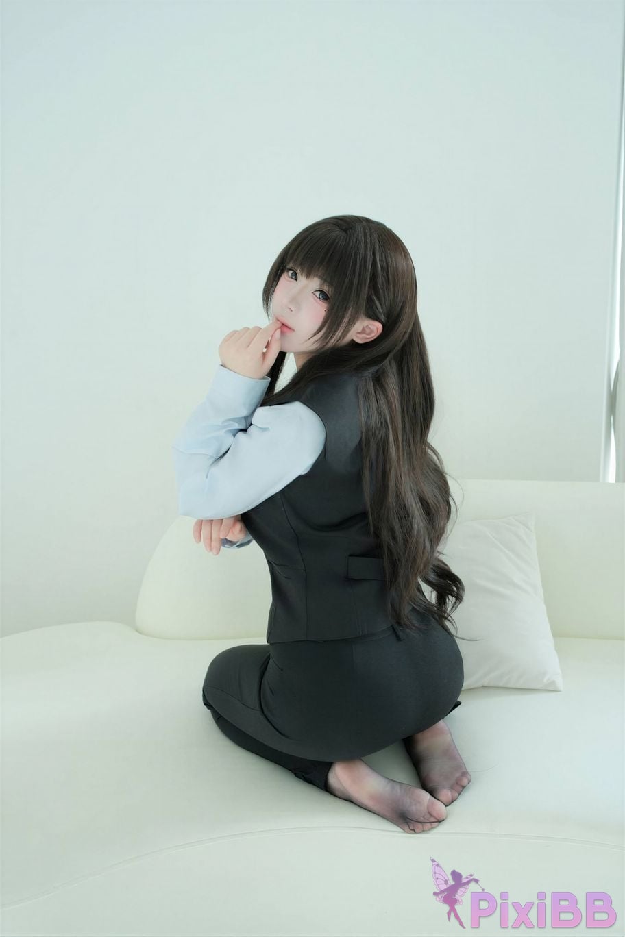 Cosplayer walnut cat Kurumineko The secret of silk pants PixiBB.COM 060