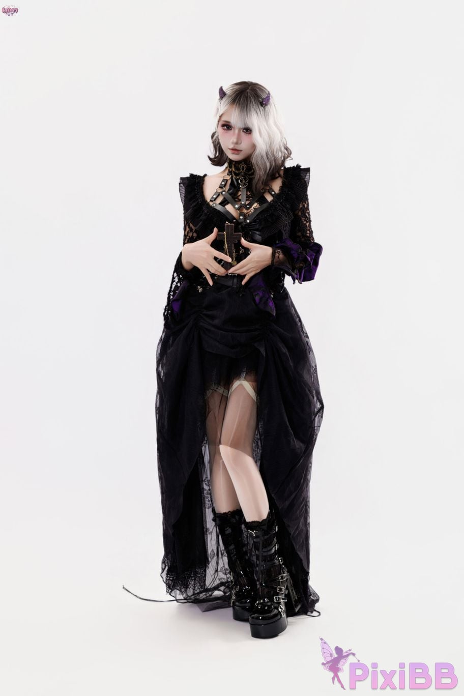 Cosplayer Qiqi be good Witchs Feast PixiBB.COM 051