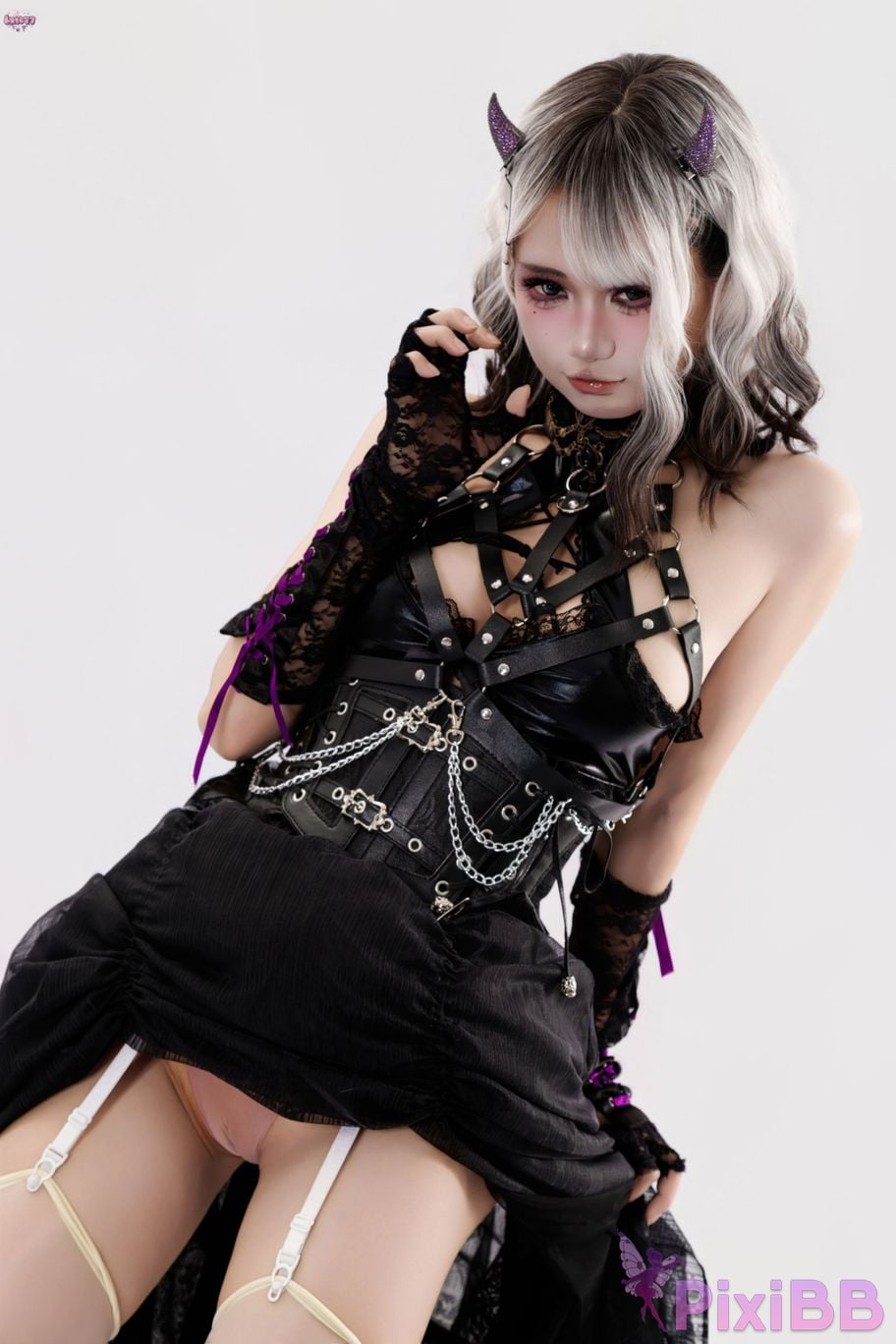 Cosplayer Qiqi be good Witchs Feast PixiBB.COM 088