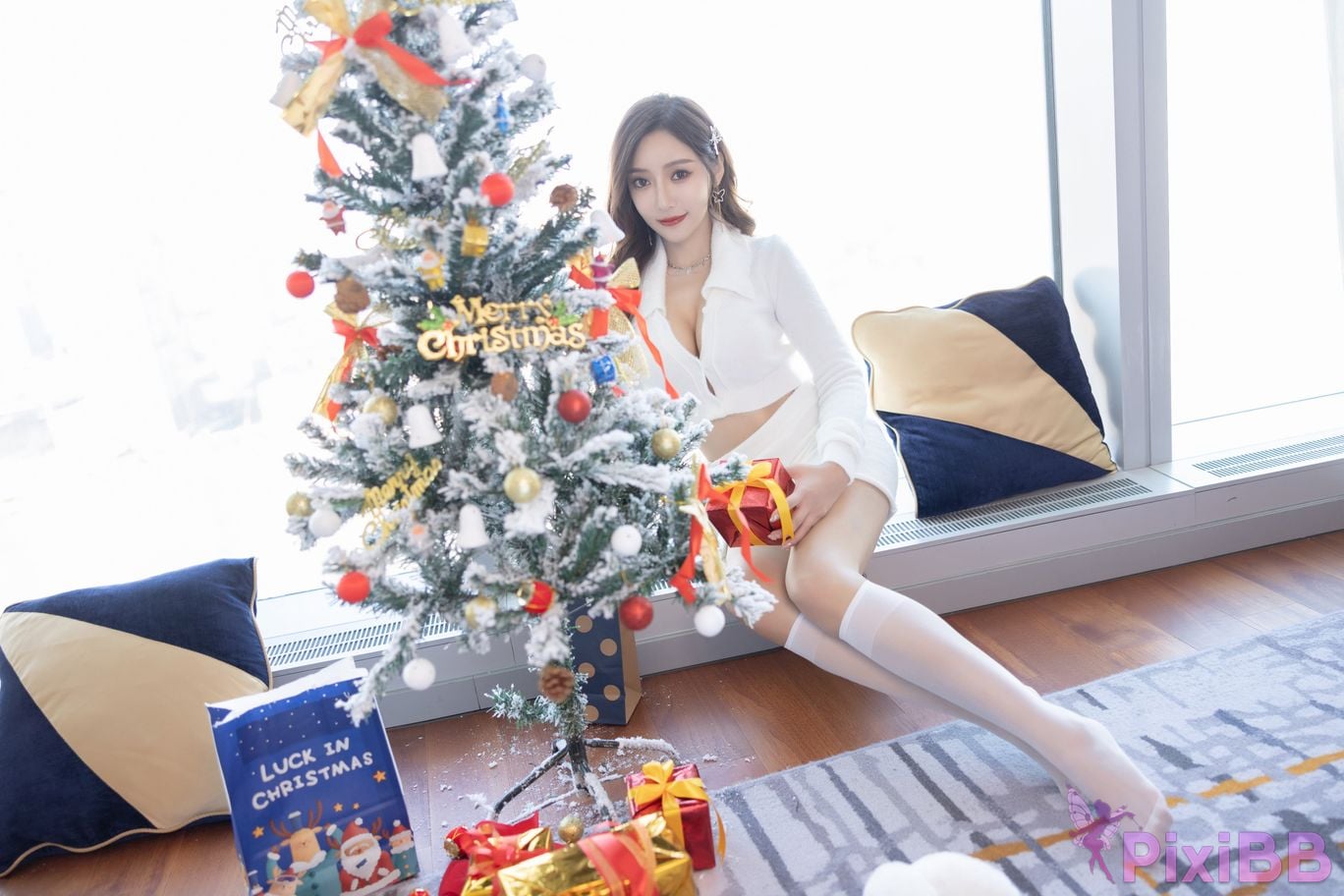 No watermark for in app purchases Wang Xinyao Yanni Christmas girl white suit PixiBB.COM 020