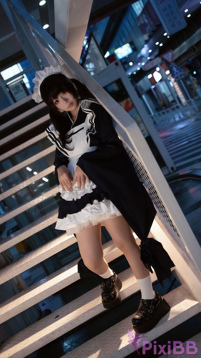 Cosplayer cicada time w Japanese maid PixiBB.COM 055