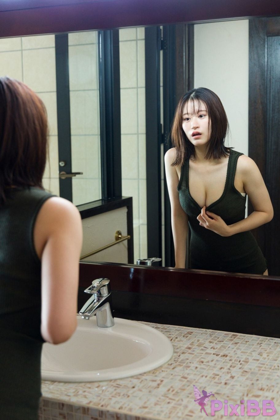 Japanese Idol Rei Jonishi Uenishi Past and future Yanmaga digital photo book PixiBB.COM 086