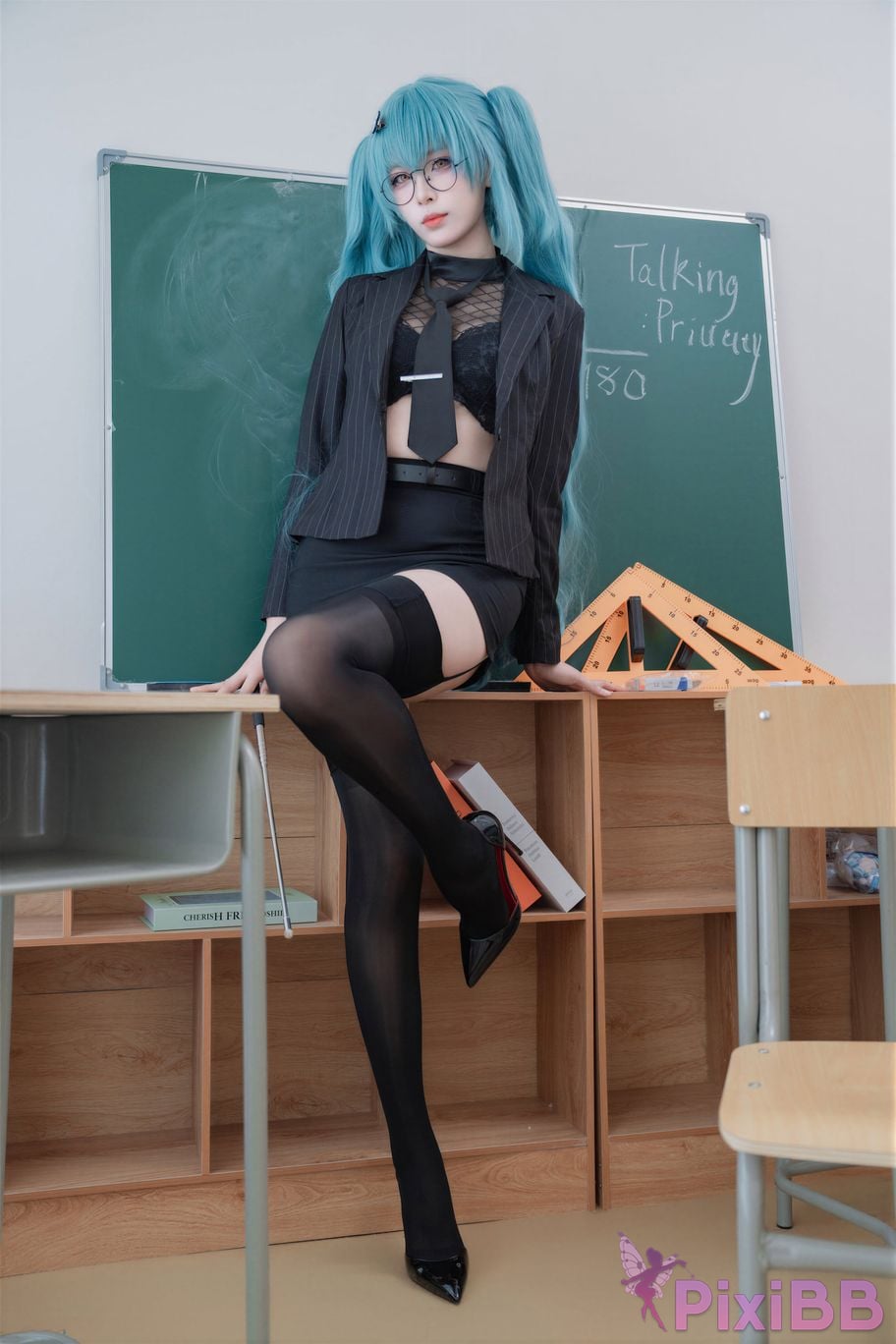 Cosplayer Senior Sister Xuan Xiao Nikke goddess of victory Privati Strict teaching PixiBB.COM 004