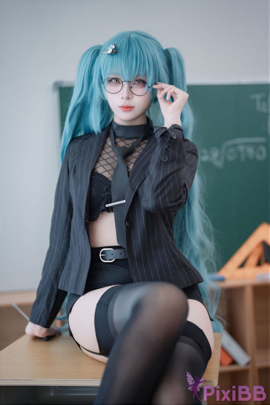Cosplayer Senior Sister Xuan Xiao Nikke goddess of victory Privati Strict teaching PixiBB.COM 013