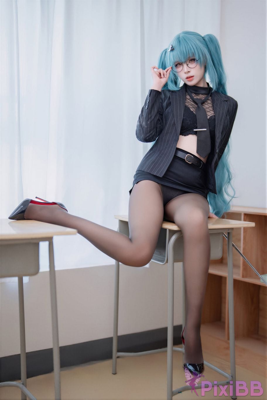 Cosplayer Senior Sister Xuan Xiao Nikke goddess of victory Privati Strict teaching PixiBB.COM 035