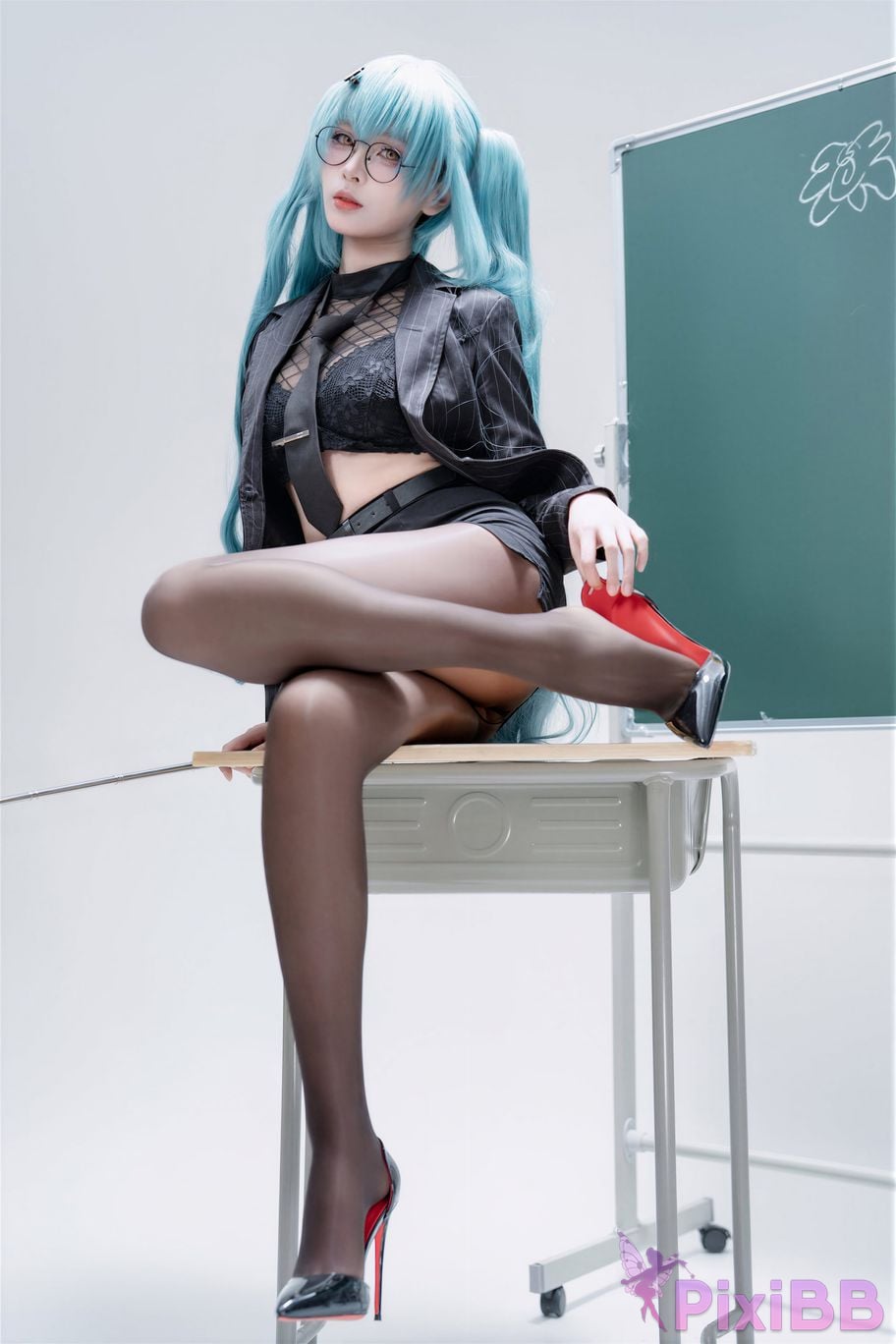 Cosplayer Senior Sister Xuan Xiao Nikke goddess of victory Privati Strict teaching PixiBB.COM 073