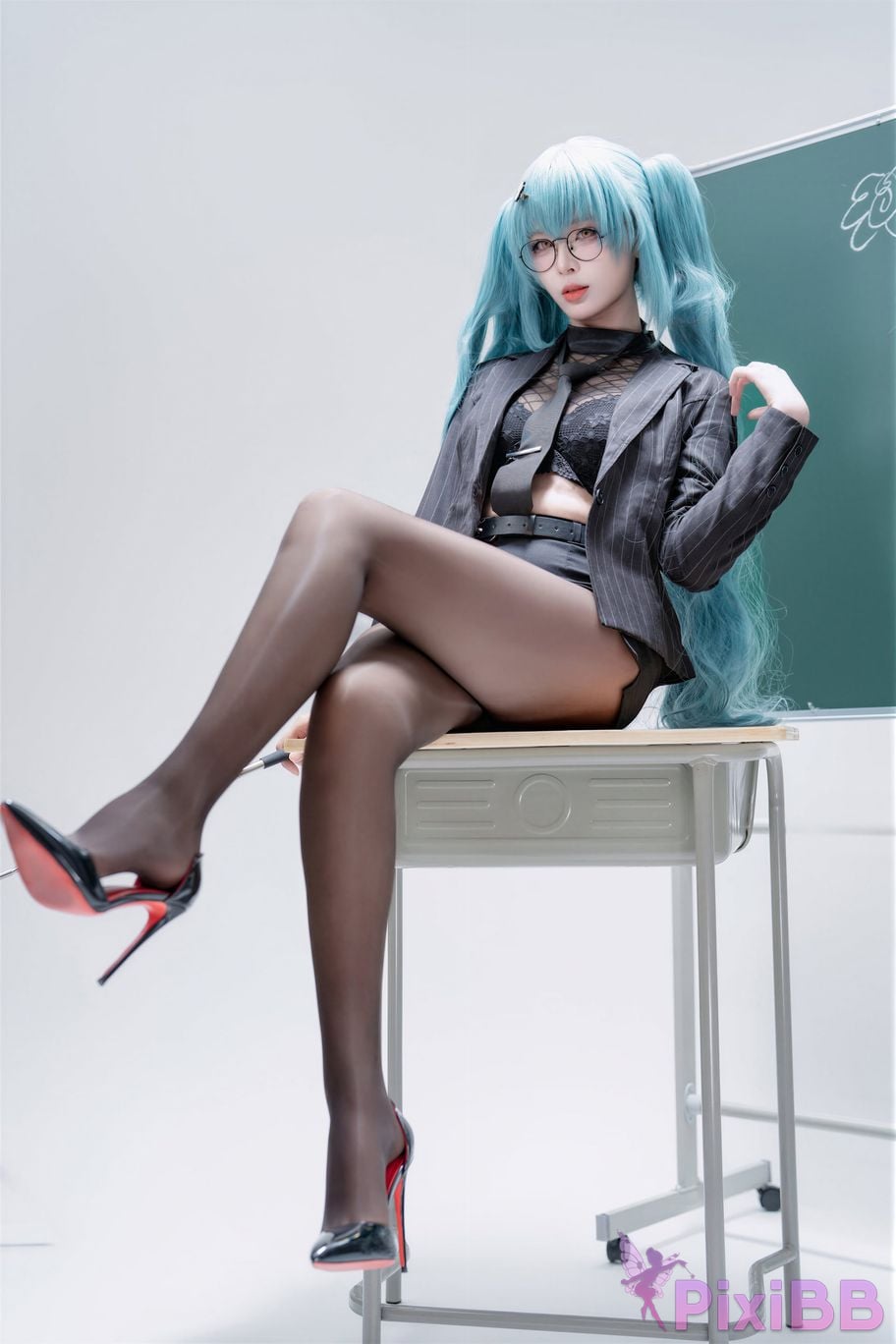Cosplayer Senior Sister Xuan Xiao Nikke goddess of victory Privati Strict teaching PixiBB.COM 083