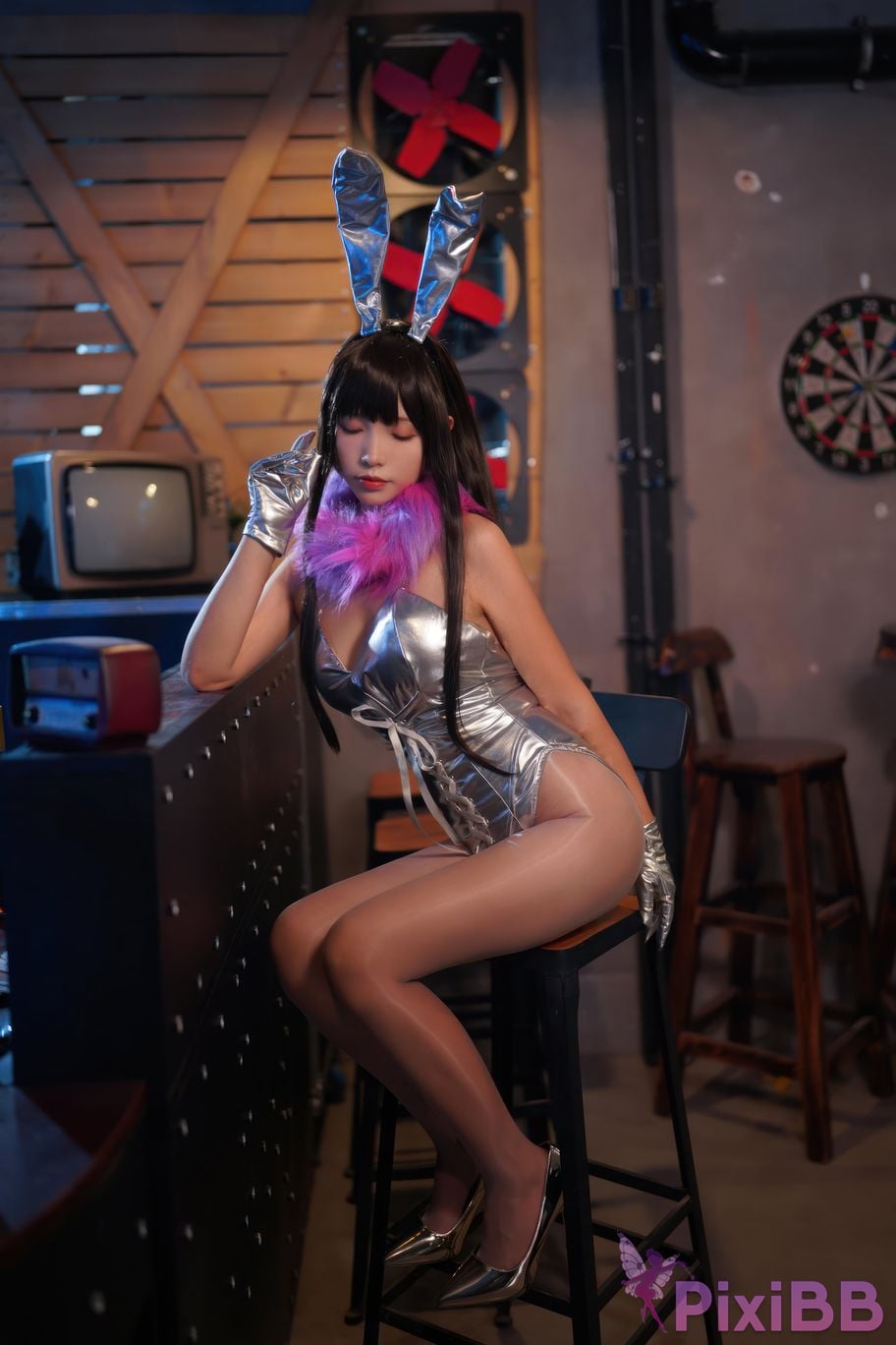 Cosplayer Neko Weiwei Devil sister Qianye bunny girl PixiBB.COM 012
