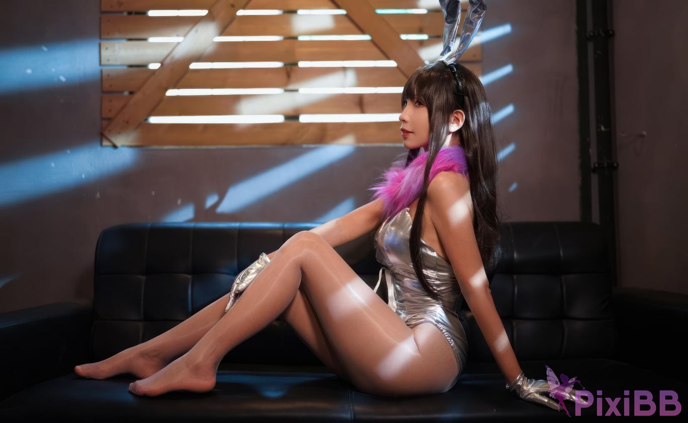Cosplayer Neko Weiwei Devil sister Qianye bunny girl PixiBB.COM 034